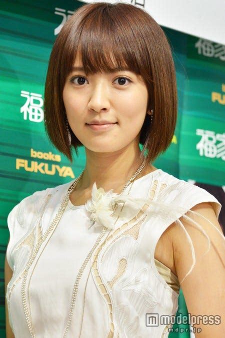 夏菜の人妻下着・ヌードエロ画像！GANTZ生尻からフェラ顔まで！